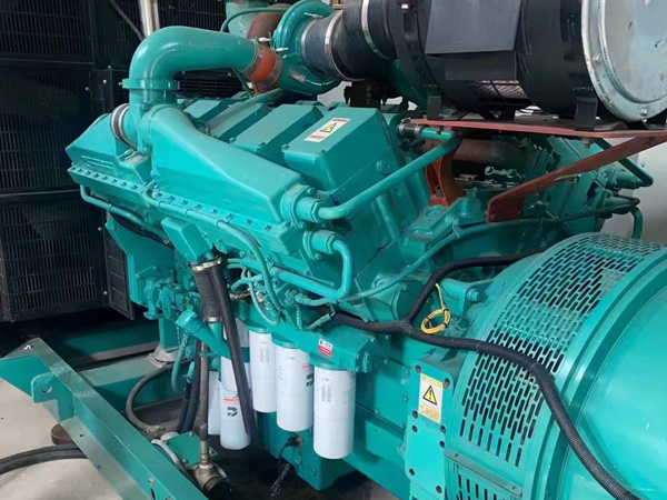 开原更换100kW柴油发电机组机油时，需要注意哪些事项？